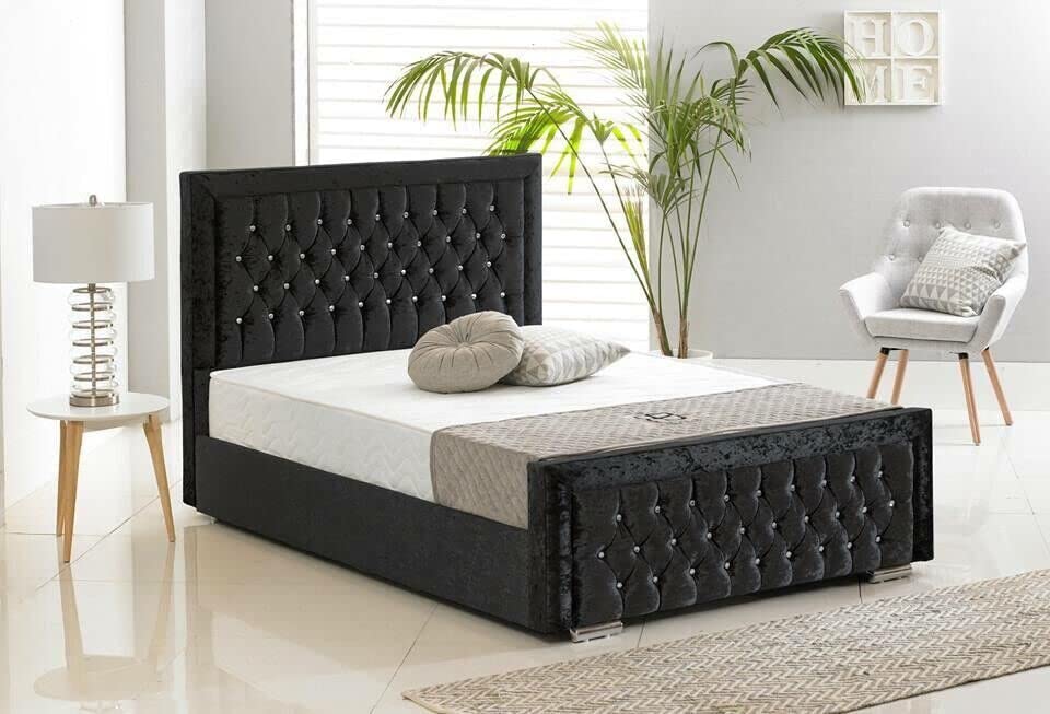 Hilton Diamonds Bed Set and Headboard
