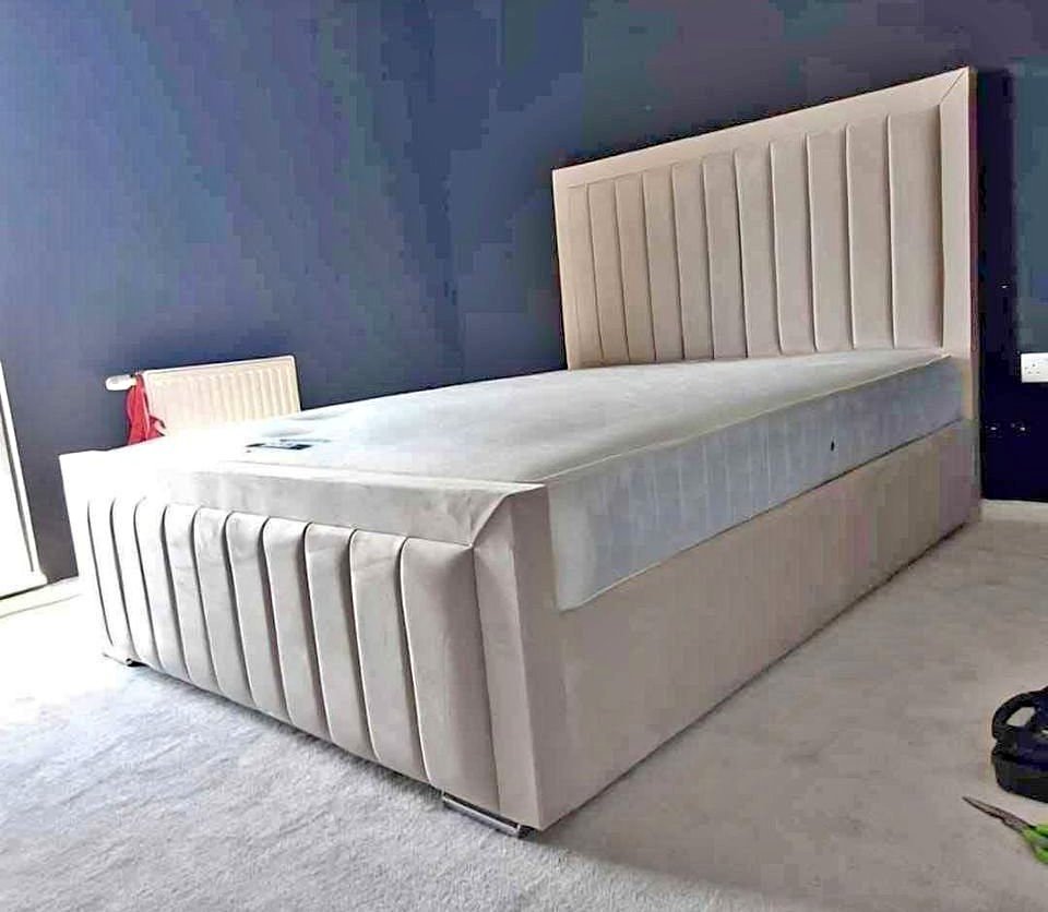 Hilton Panel Headboard and Footboard Bed Set