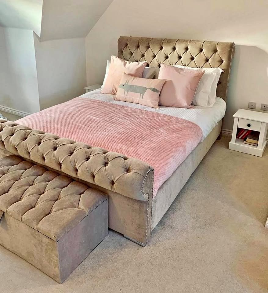 Sleigh Bed Set with Mattress